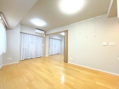 ゆとりのあるLDKは約13帖